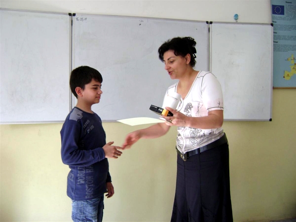 Малки родолюбци – компютърни магьосници
