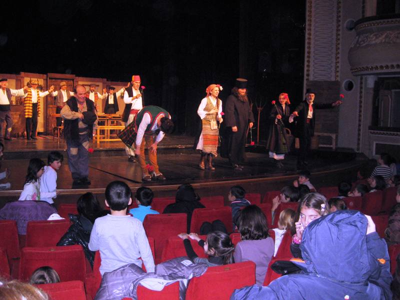 teatyr1