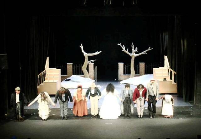 teatyr1