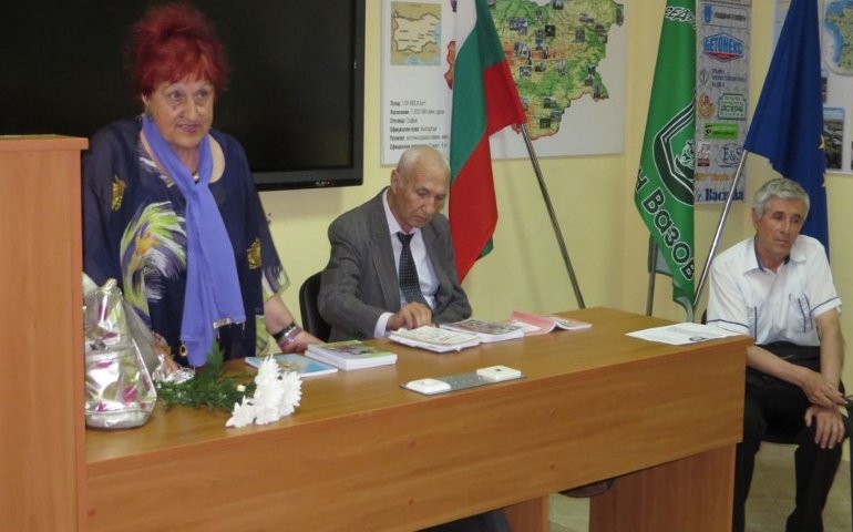 Среща с Елена Хайтова