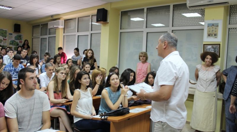 2015.06.17 - Връчване на дипломите - Випуск 2015