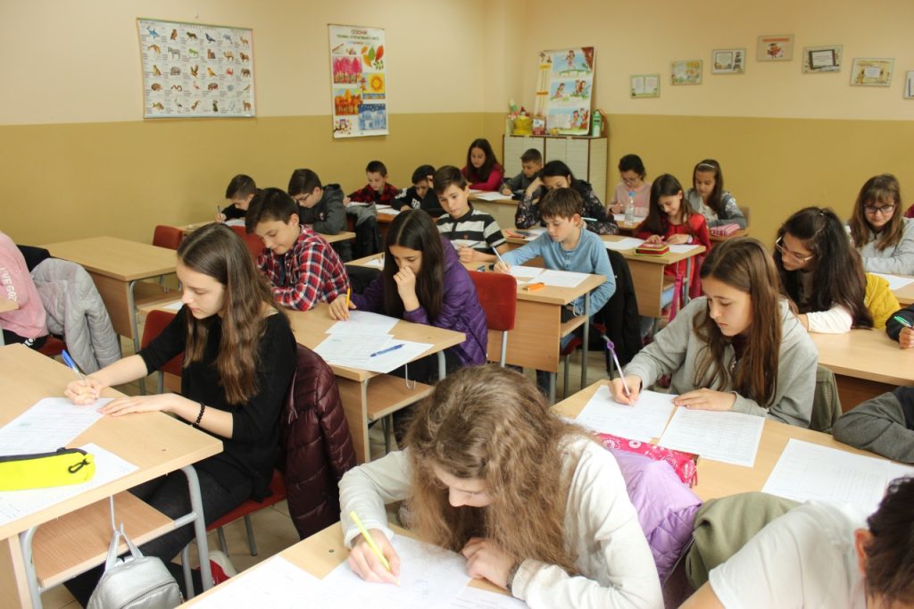 Успешно представяне на Великденско математическо състезание