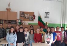 живот