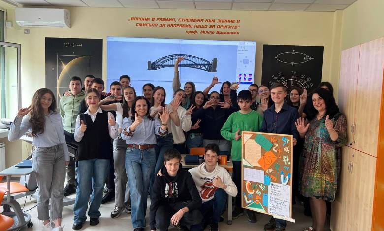 „Не градете толкоз дувари, дето да ви делят, ами повече мостове, да ви събират.“ Колю Фичето