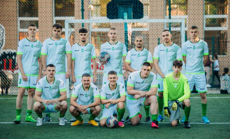 Абитуриенти на терена – финален мач