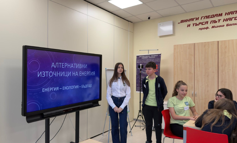 Седмокласници създават картофени батерии